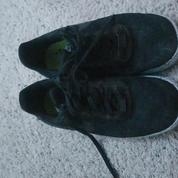 Airforce 1 - Picture 2 of 5